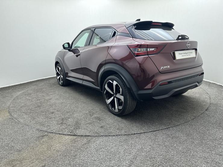 Nissan JUKE Photo spincar-27e954e490a5a9cec43810c154ab5a1fa83cd16d.jpg