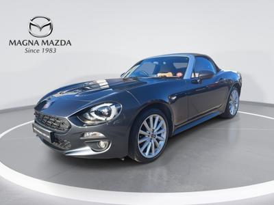Fiat 124 Spider Photo 0