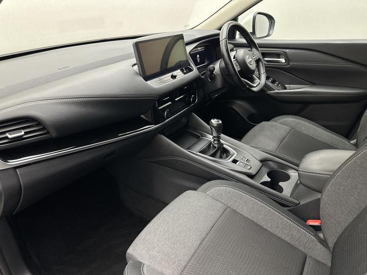 Nissan QASHQAI Photo spincar-2913e2946ace1f768e6422a3f4acacc783a3c421.jpg