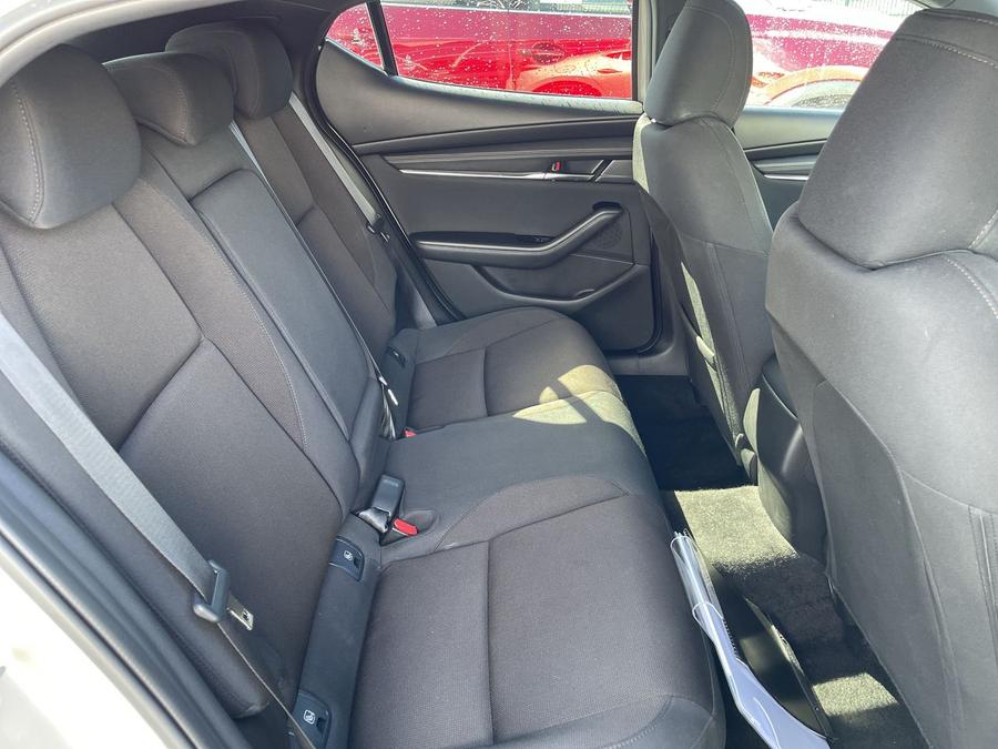 Mazda Mazda3 Photo spincar-29db79e1a94c07ee4677cc83a8230570342f9abd.jpg