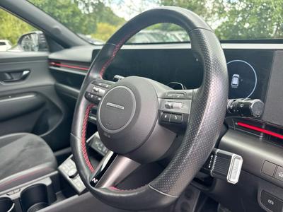 Hyundai KONA Photo 22