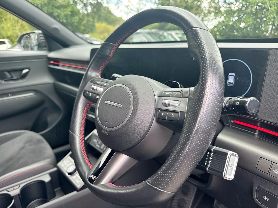 Hyundai KONA Photo spincar-2add4a219422eb730430bacaa5cc96b9e476e308.jpg