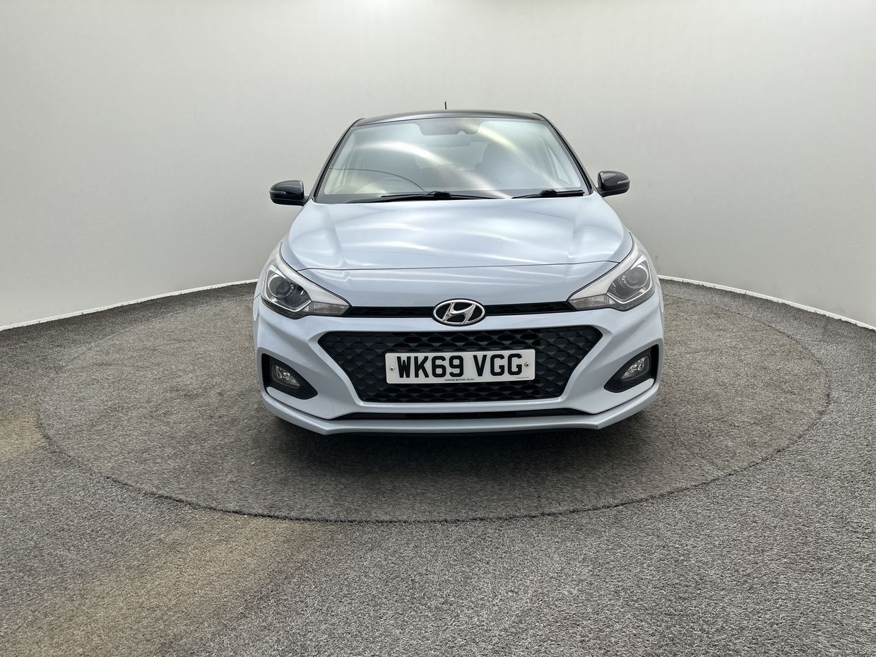 Hyundai I20 Photo 2