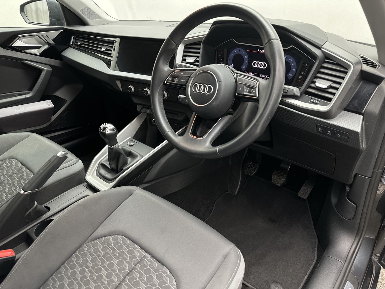 Audi A1 Photo 15
