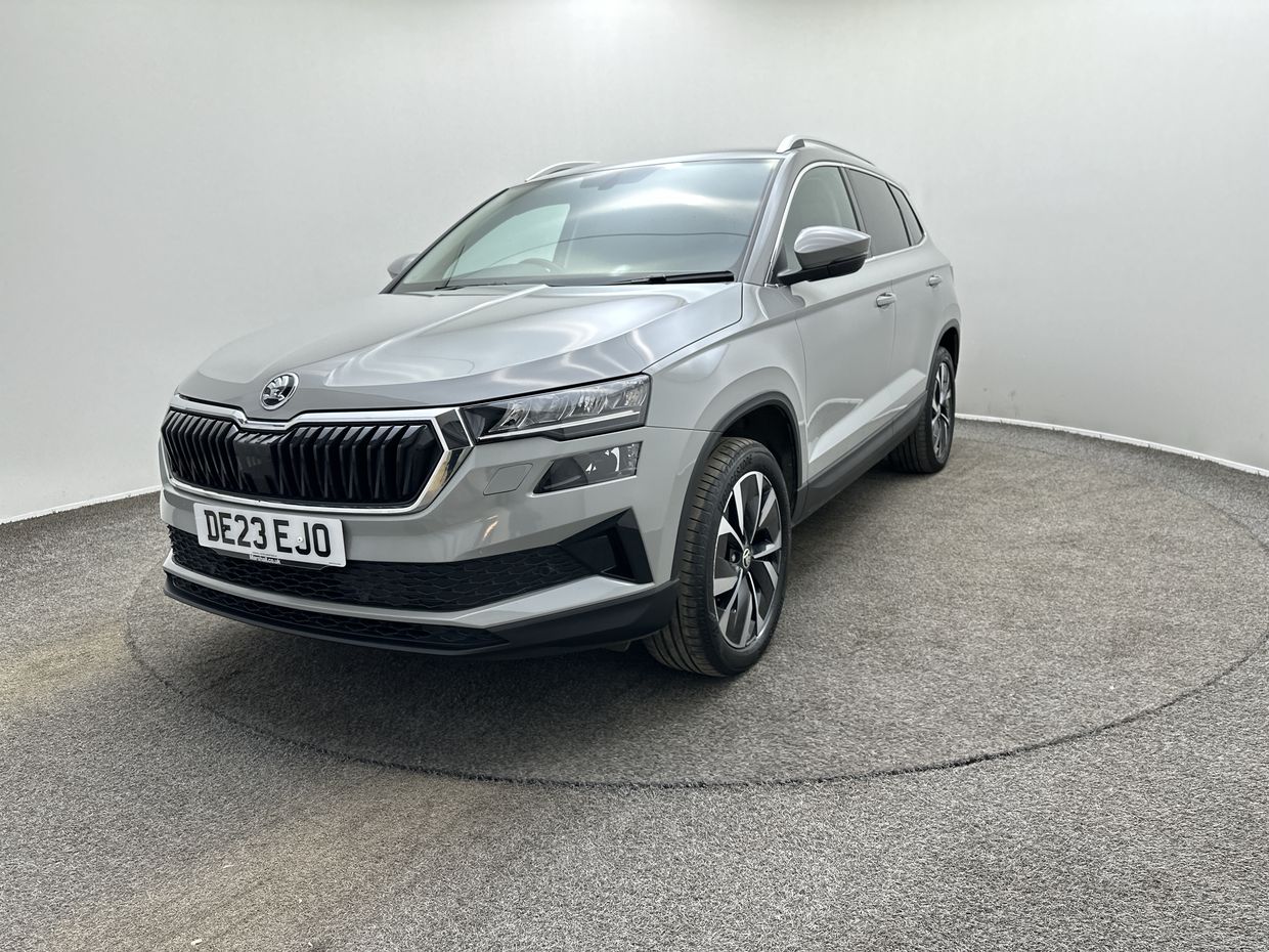 Skoda KAROQ Photo 3
