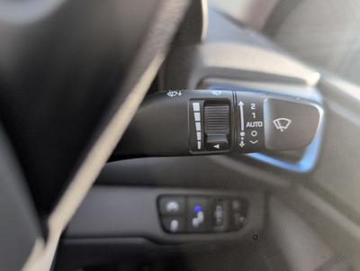 Hyundai IONIQ Photo 40