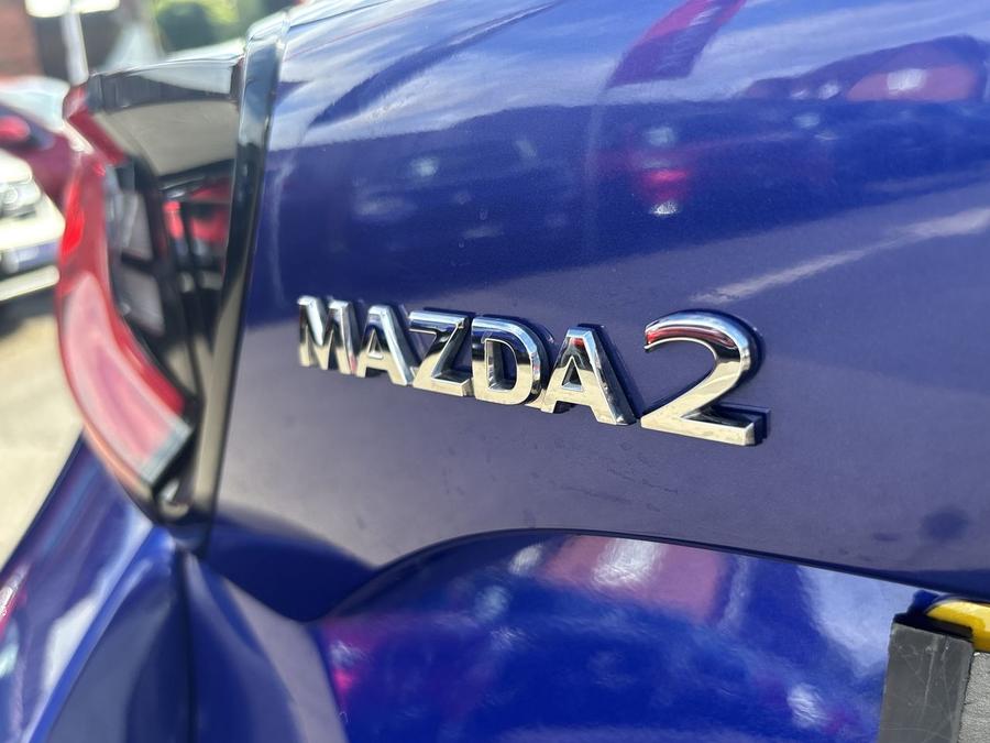 Mazda Mazda2 HYBRID Photo spincar-2b6553a63a9843f68c8b59220c07cdd682c5137a.jpg