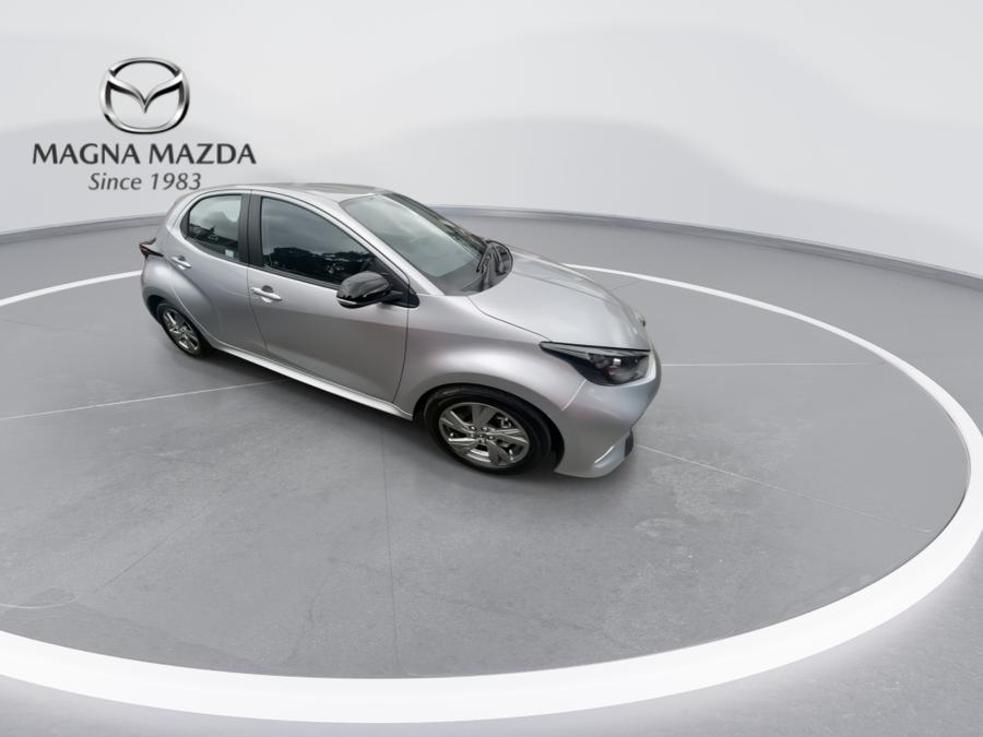 Mazda Mazda2 HYBRID Photo spincar-2b8d2d8287546a3144008ab2bca1f207f8b4d71d.jpg