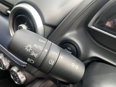 Mazda Mazda2 Photo 35