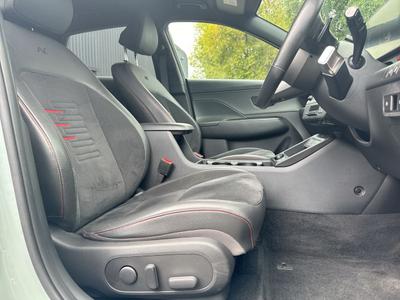 Hyundai KONA Photo 23