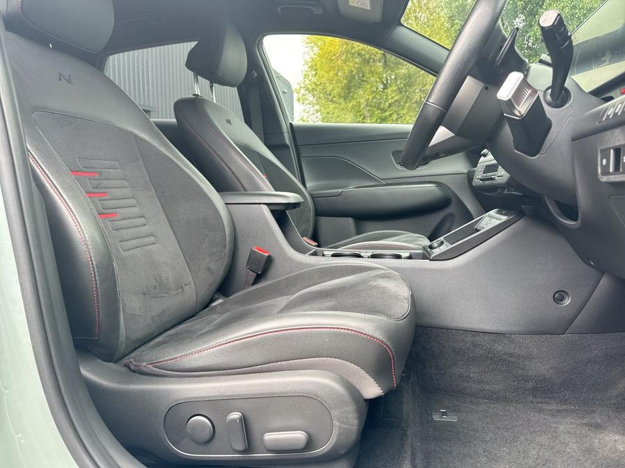 Hyundai KONA Photo spincar-2bfd5f01a5c1b8f7ae6a66affe8f02b3b109c979.jpg