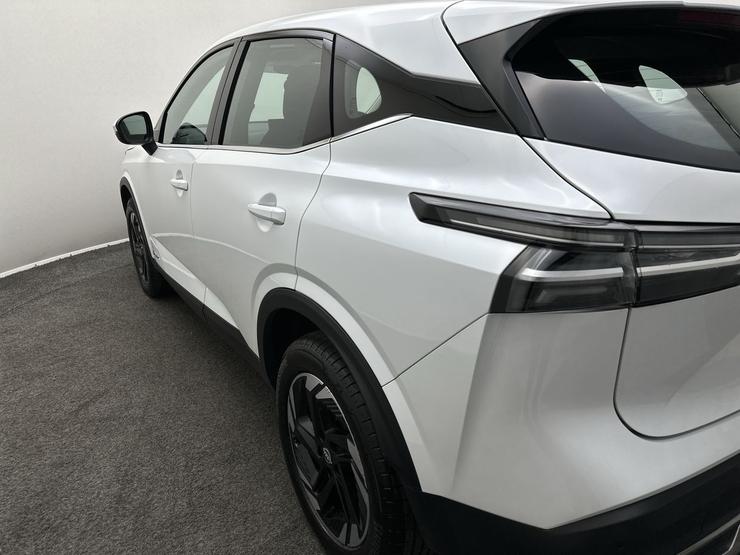 Nissan QASHQAI Photo spincar-2c1ca62857dfb8e60778d94bd3e6b8cc2e1e372d.jpg