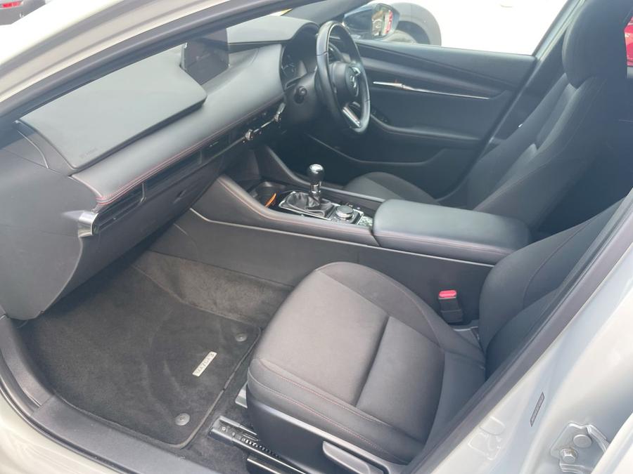 Mazda Mazda3 Photo spincar-2c1ebd82e425c7247fc0c3587702d5e9b2e26bae.jpg