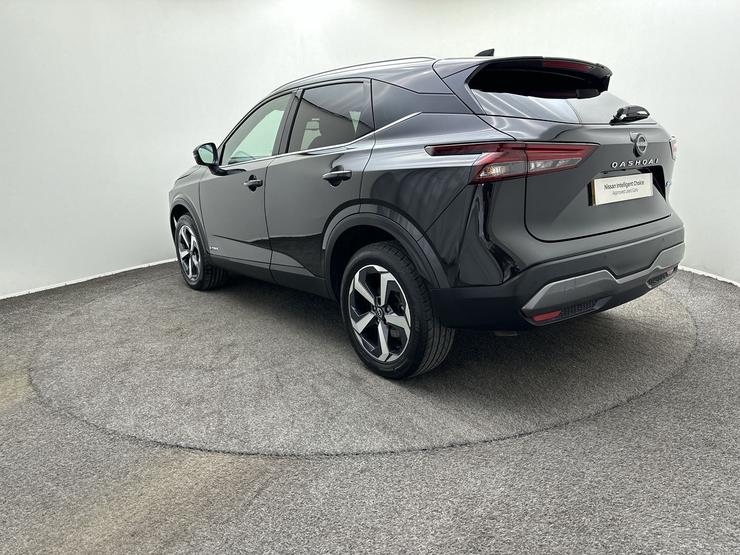 Nissan Qashqai Photo spincar-2c7f6b610266fc4f5a05450883d87aeb37a0a78b.jpg