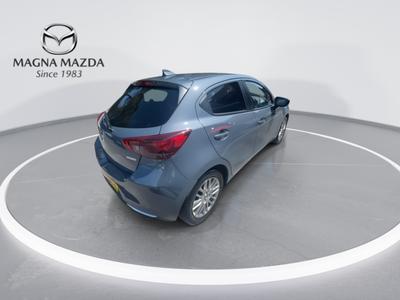 Mazda Mazda2 Photo 9