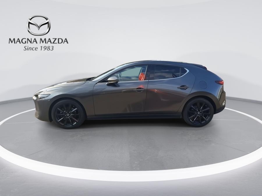 Mazda Mazda3 Photo spincar-2d711dd43dc4b3810cd207b69577c83722fad518.jpg