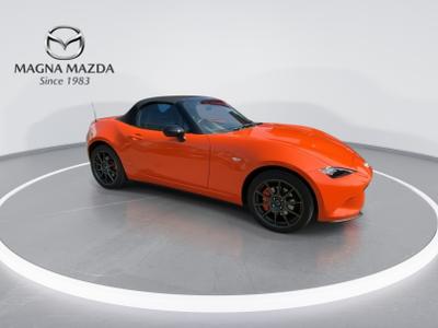 Mazda MX-5 Photo 11