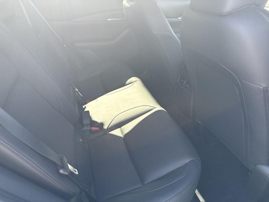 Mazda CX-30 Photo spincar-2df32e8e2c4b3a4f7c1907336a64280fd12a78e5.jpg