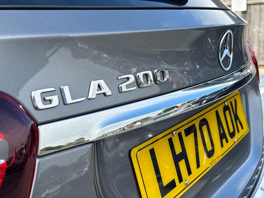 Mercedes-Benz GLA Photo spincar-2eb3c3afc531b1d80b771b4cae0f554daca491ff.jpg