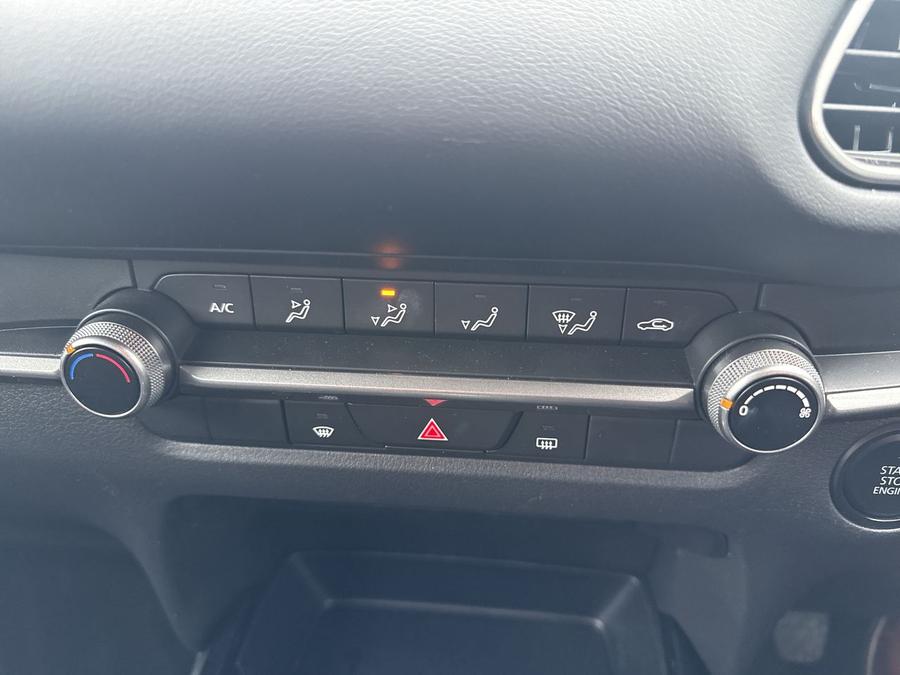 Mazda CX-30 Photo spincar-2ec24653c8fff856febd7e00f59c51229ca711d9.jpg