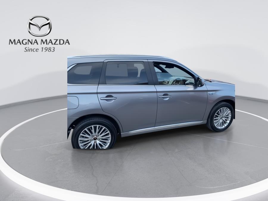 Mitsubishi Outlander Photo spincar-2eec6fe2fb6a1379fd53f43c9317f5833f176b65.jpg