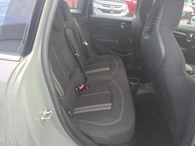 MINI Hatch Photo 21