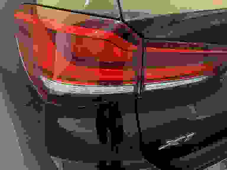 BMW X1 Photo spincar-2f7b536b1a23ba864fbb859ba0c558e4f94b5cc9.jpg