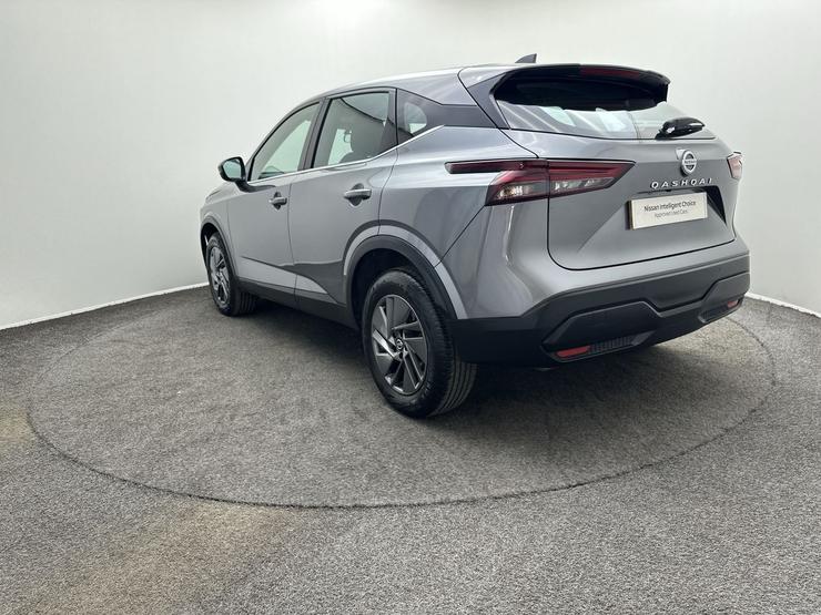 Nissan QASHQAI Photo spincar-3092e54b7a5dd6c0f401049dc01b6516c39b8a6d.jpg