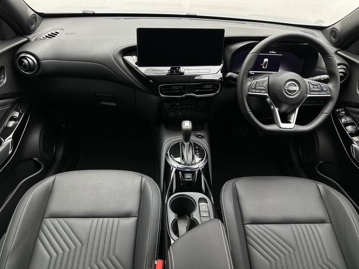 Nissan JUKE Photo spincar-30a65151747ac252fcb27a6b97c426753b432681.jpg