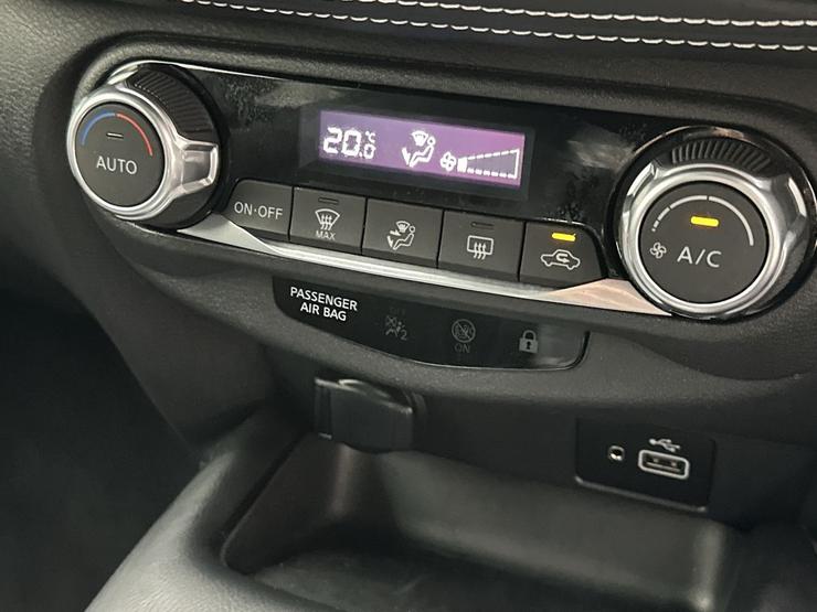 Nissan JUKE Photo spincar-30c2f9ff1ad0aa8483a73e233504fe95bb4bba20.jpg