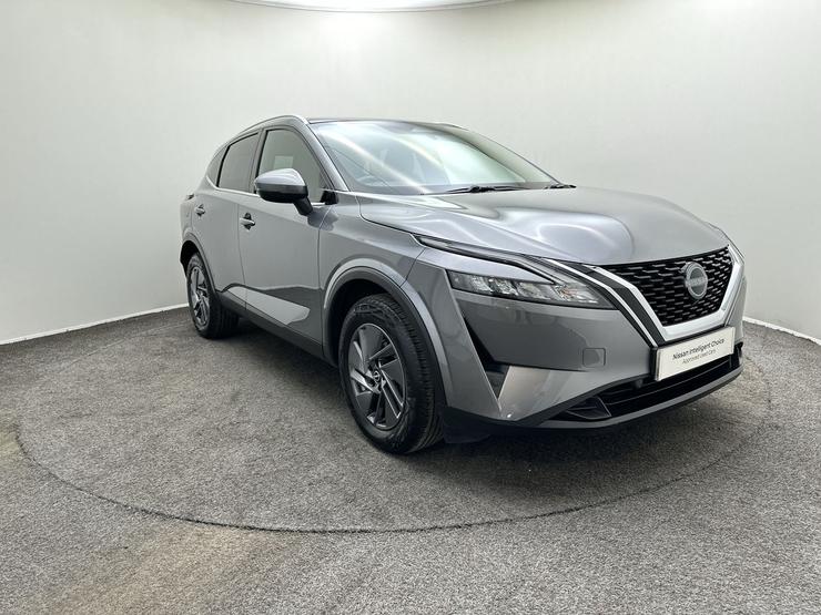 Nissan QASHQAI Photo spincar-31b33b3d755ca861a91c13fe5f9883e4f2129cde.jpg
