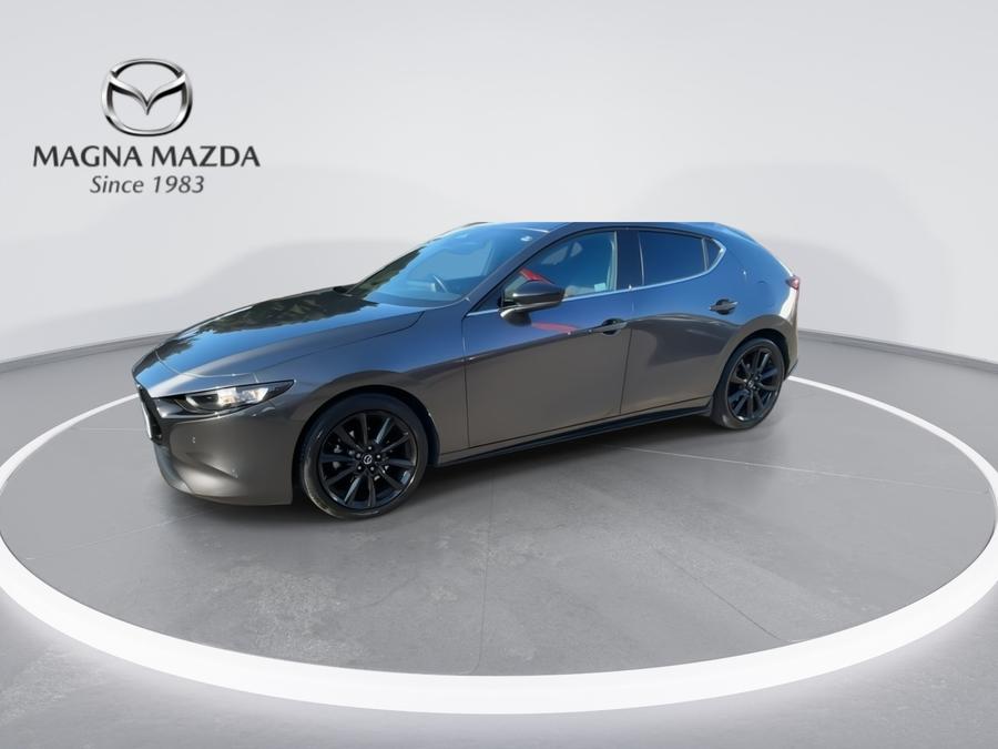 Mazda Mazda3 Photo spincar-33f52547248704c38b293bd83090137d56bcaf9e.jpg