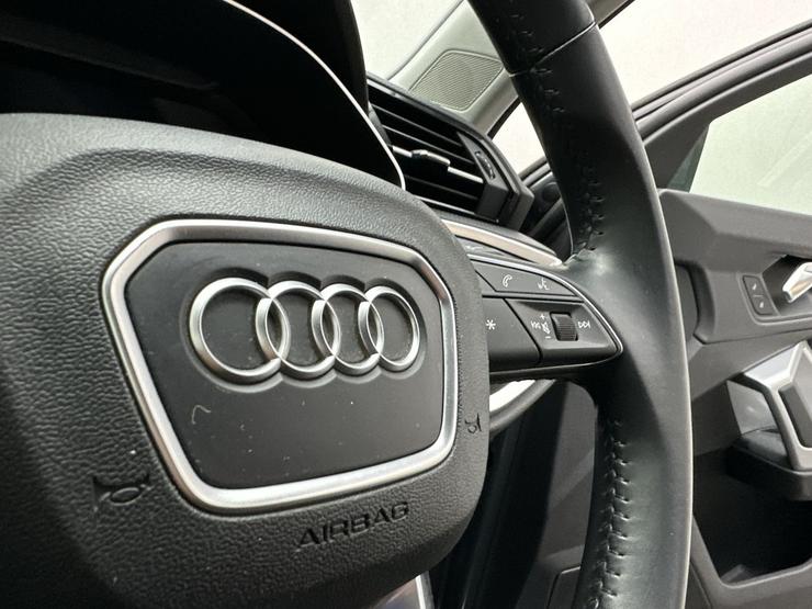 Audi Q3 Photo spincar-3458ca264fd617370dbca587078aa963cf49234b.jpg