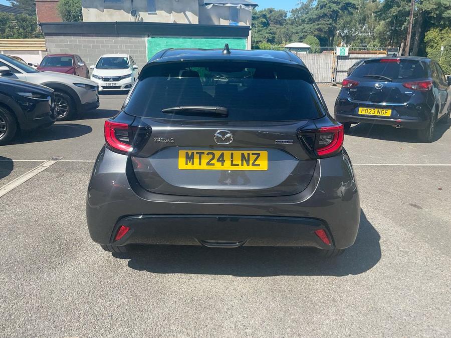 Mazda Mazda2 HYBRID Photo spincar-34668569d7478a118def6d810a16083a7ae2c1b2.jpg