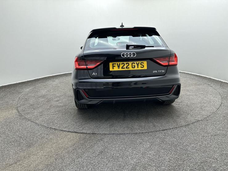 Audi A1 Photo spincar-35cd98998ae470e6b4b08bba4e4e056cb4e5a669.jpg