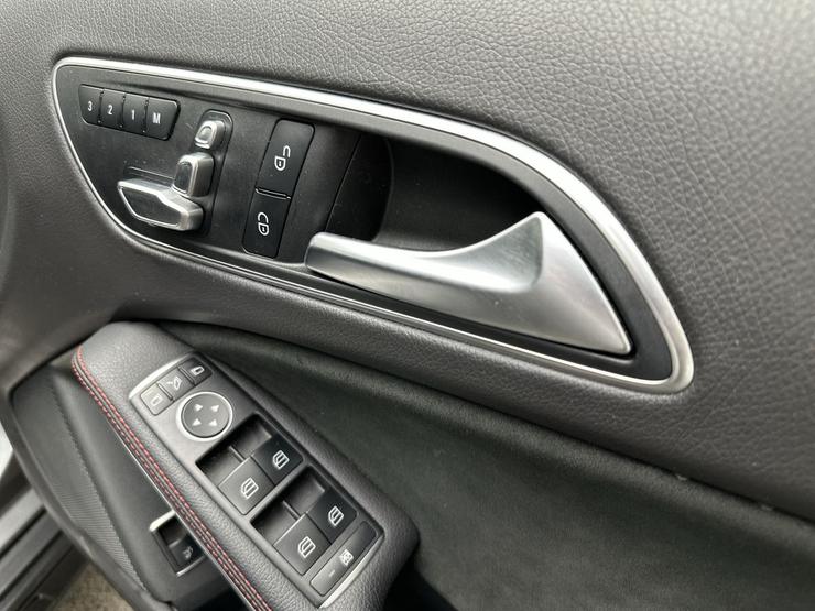 Mercedes-Benz Gla Photo spincar-3696e6914e6e8cf231a247a04ab621762c521372.jpg