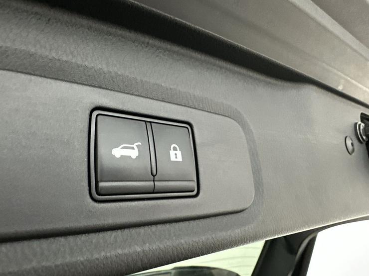 Nissan QASHQAI Photo spincar-370edec46e97f7f24b55c221ab13dc695ff8d6e1.jpg
