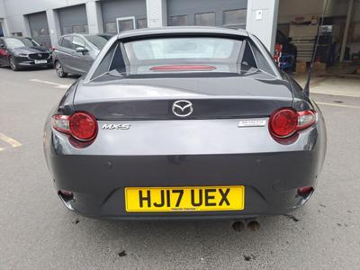 Mazda MX-5 RF Photo 14