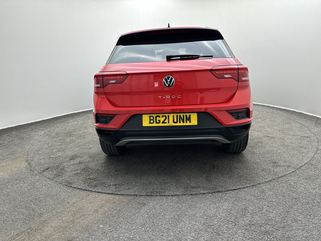 Volkswagen T-Roc Photo 6