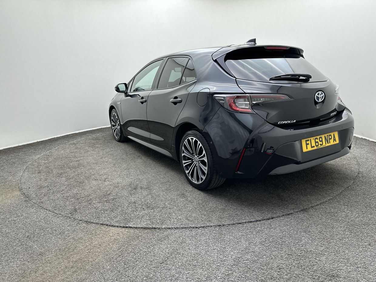 Toyota Corolla Photo 5