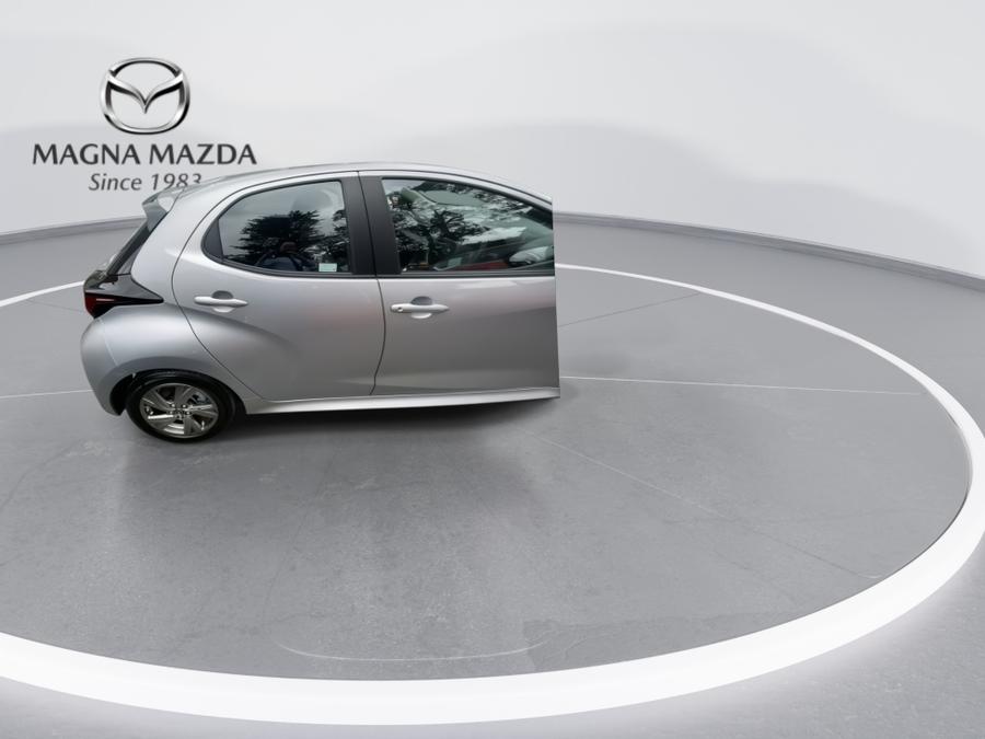 Mazda Mazda2 HYBRID Photo spincar-3806d3cd4412db2633025f640d526872a011d614.jpg