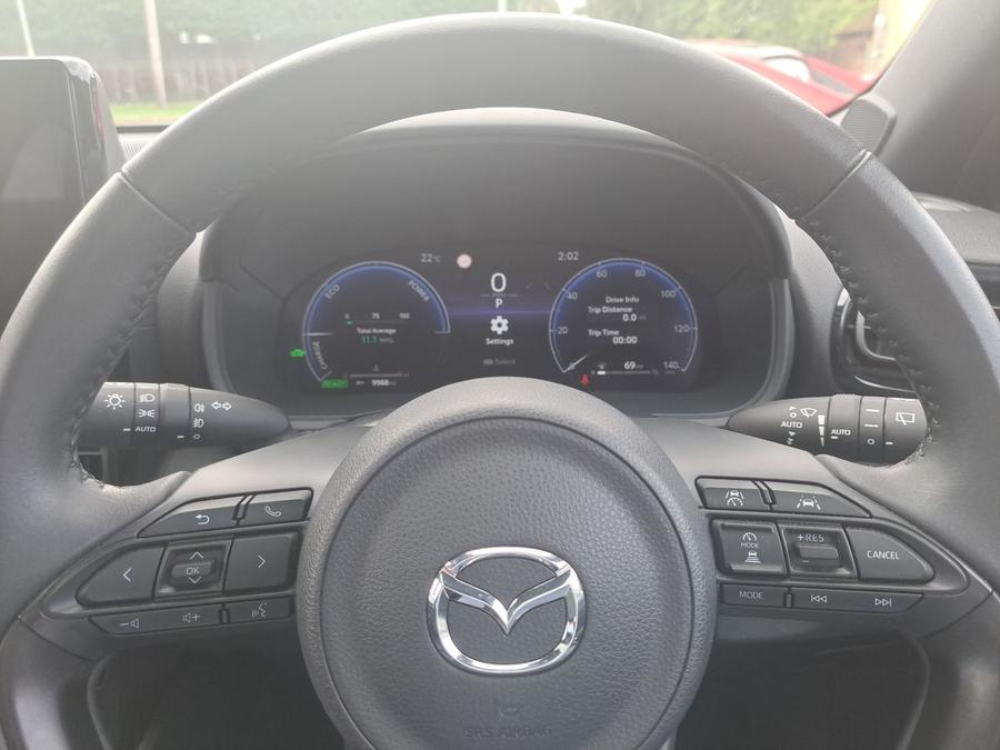 Mazda Mazda2 HYBRID Photo spincar-380cda797b8d207ebbf823e0d5854dc03772202f.jpg