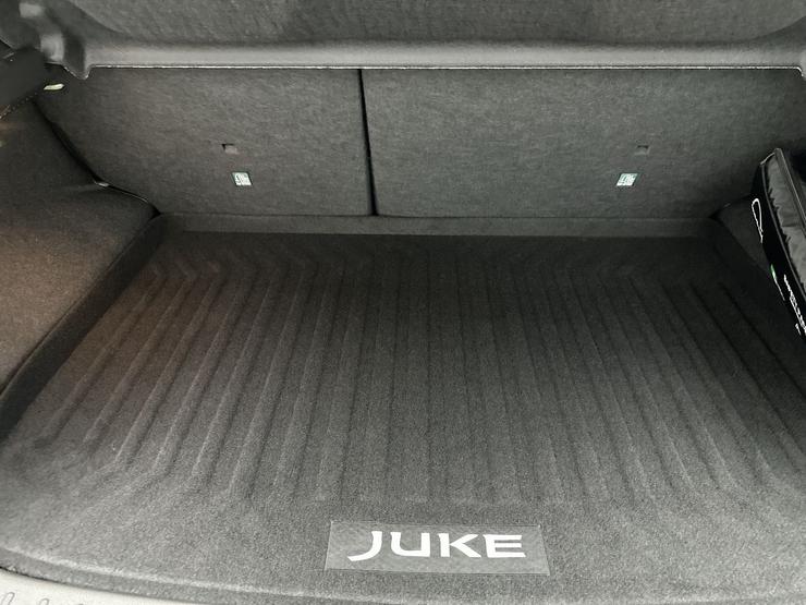 Nissan JUKE Photo spincar-3881fa3d1bec803a5e097e68f85e5864f48daefd.jpg