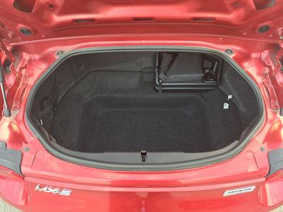 Mazda MX-5 RF Photo 21