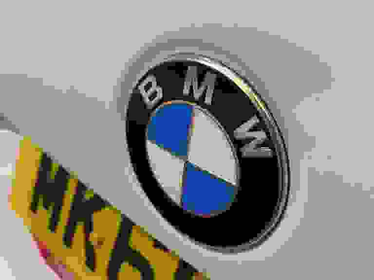 BMW 1 SERIES Photo spincar-389e901de804fdd9b6f00e95536106fe9429405a.jpg