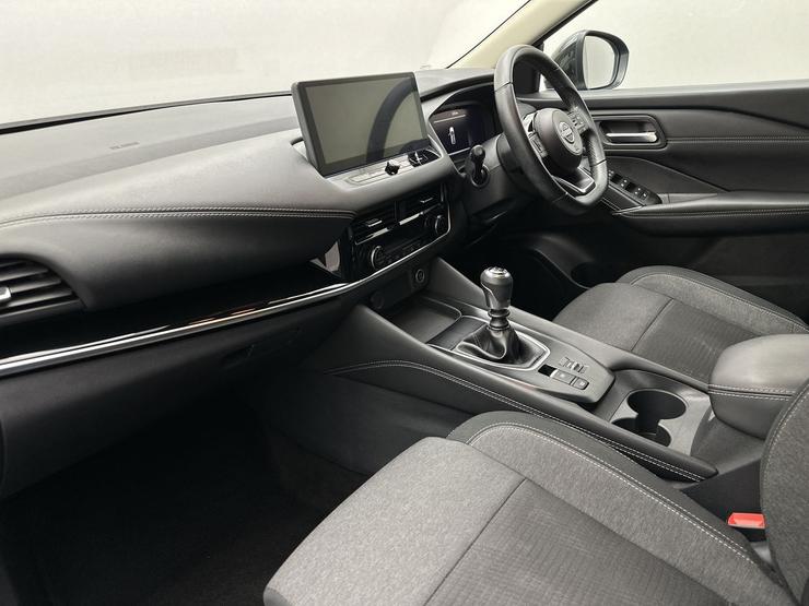 Nissan QASHQAI Photo spincar-39e2c2896af0d24536795ce2b8b03274d9fb8ad8.jpg
