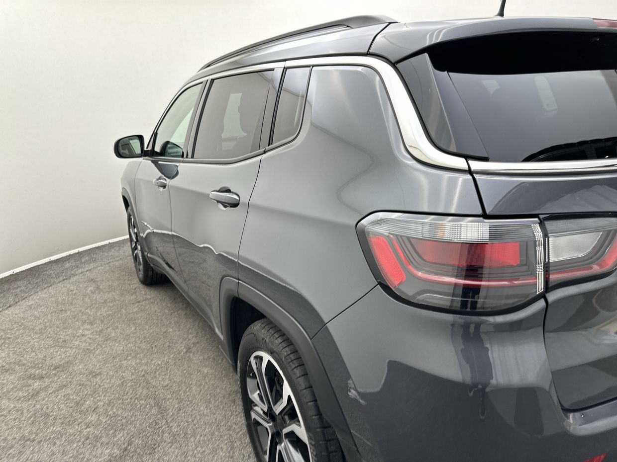 Jeep Compass Photo 23