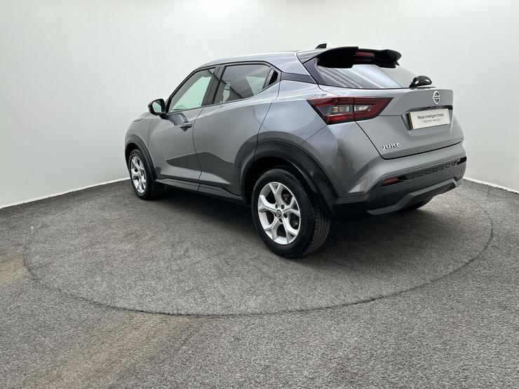 Nissan JUKE Photo spincar-3a5ad2ccde3a424f709e3363aae635d51edfec24.jpg