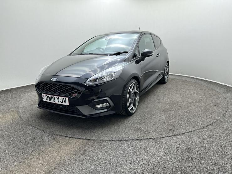 Ford Fiesta Photo spincar-3a6918900bb5834877ab7c17447176cd05731e80.jpg