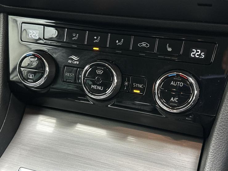 Skoda SUPERB Photo spincar-3ac405cd2759908479d6aeceec117c83d8178e47.jpg